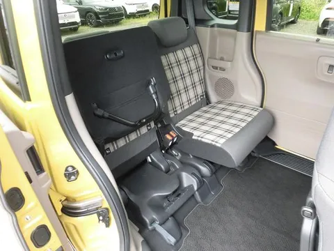 Honda N-BOX Joy