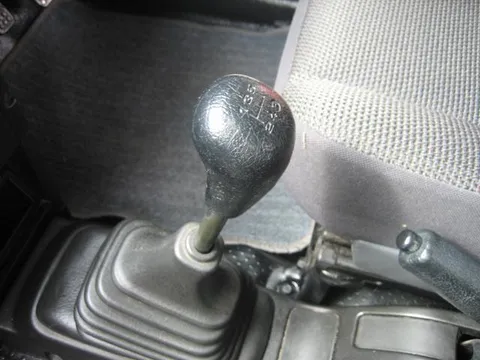Daihatsu Naked
