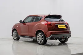 Infiniti ESQ