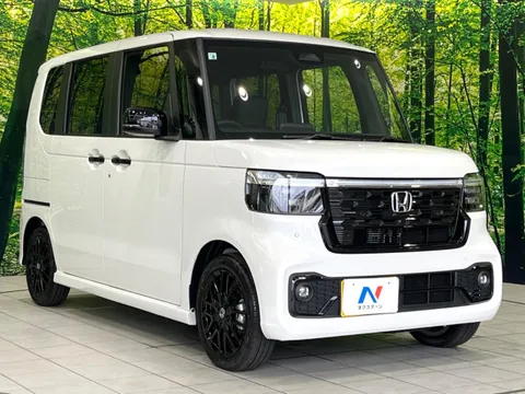 Honda N-BOX Custom