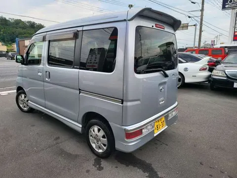 Daihatsu Atrai Wagon