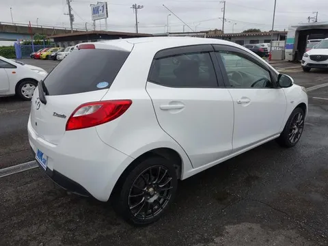 Mazda Mazda2 (Demio)
