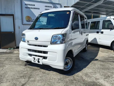 Toyota Pixis Van