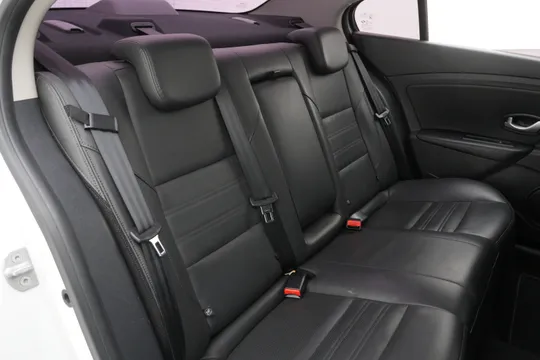 Renault SM3
