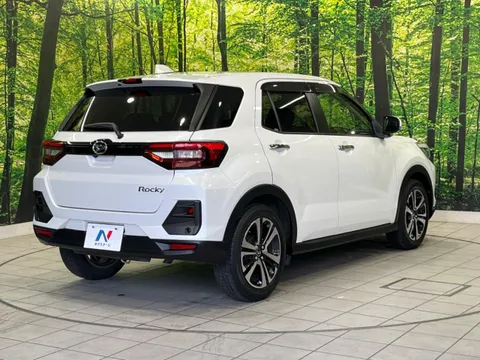 Daihatsu Rocky
