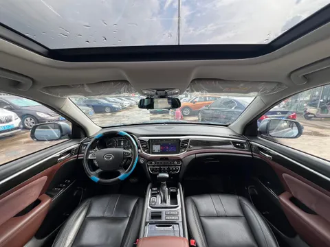 Gac GS8