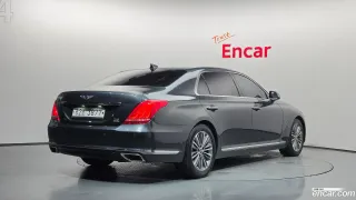 Genesis G90 (EQ900)