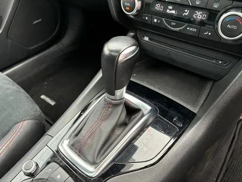 Mazda Axela Sport