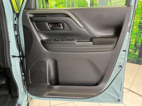 Suzuki Spacia Gear