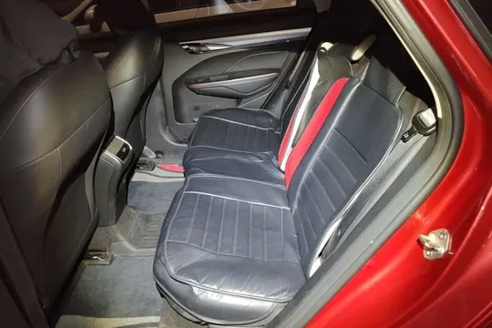 Geely Binray