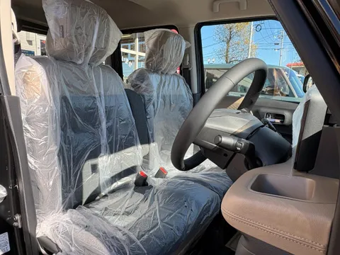 Mitsubishi Delica Mini