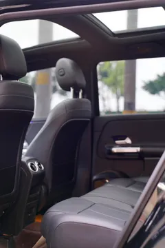 Mercedes-Benz Mercedes-Benz GLB