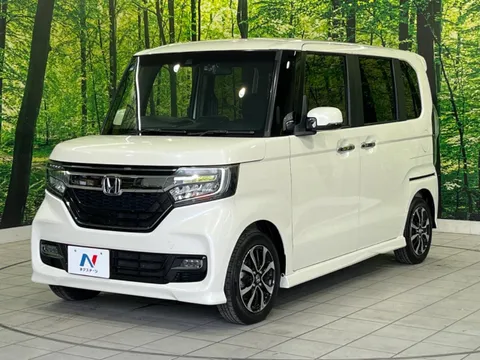 Honda N-BOX Custom