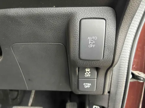 Honda N-BOX Slash