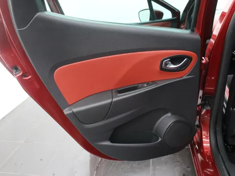 Renault Lutecia