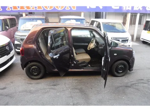 Daihatsu Mira Tocot