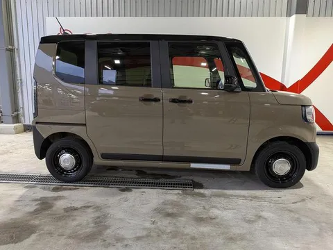 Honda N-BOX Joy