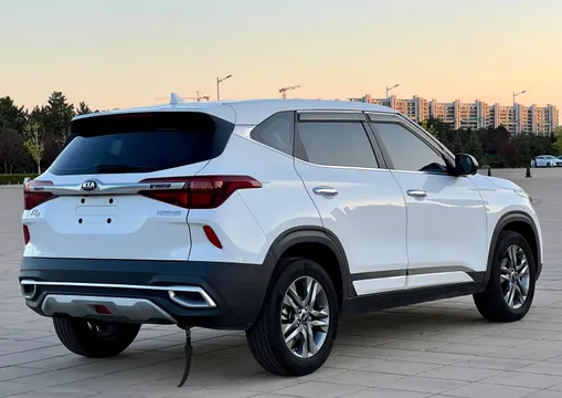 Kia KX3