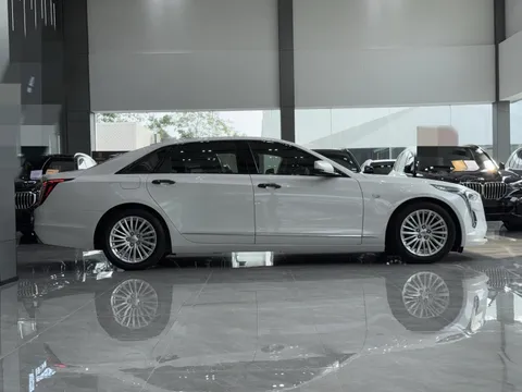 Cadillac CT6