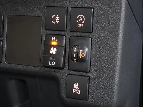 Toyota TownAce Van