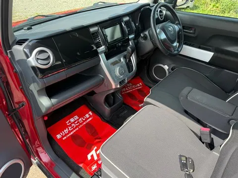 Mazda Flair Crossover