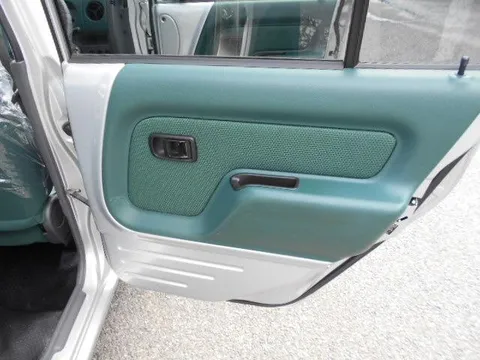 Daihatsu Naked
