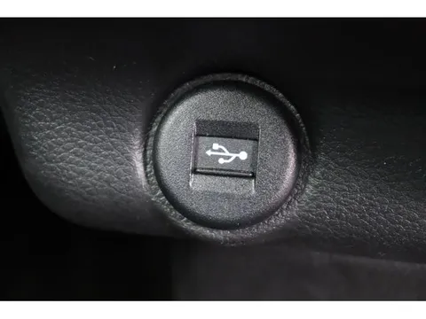 Mazda Flair Crossover
