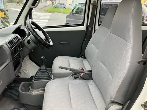 Mitsubishi Minicab Van