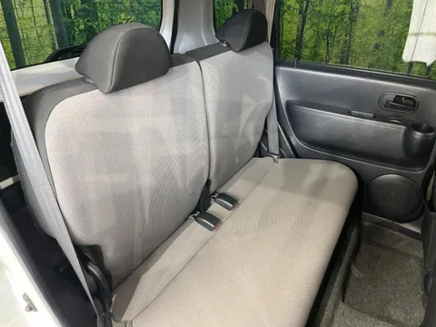 Nissan Otti