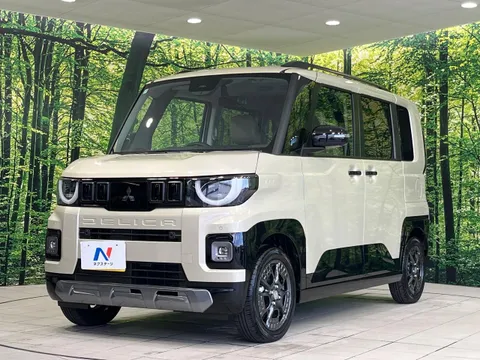 Mitsubishi Delica Mini