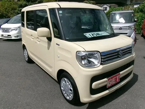 Suzuki Spacia