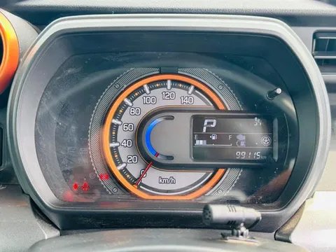 Suzuki Spacia Gear