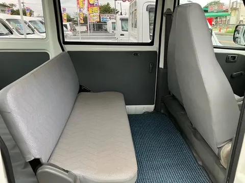 Mitsubishi Minicab Van
