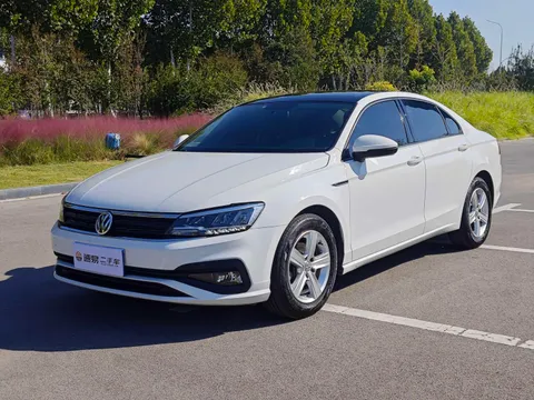Volkswagen Lamando