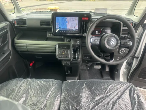 Suzuki Spacia Gear