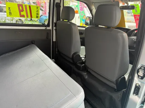 Toyota TownAce Van