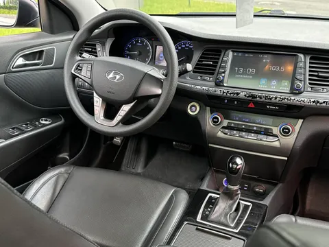Hyundai Mistra