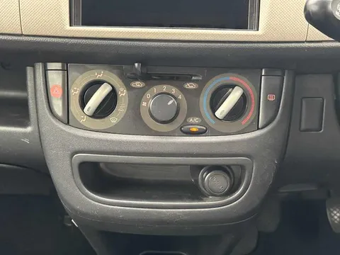 Subaru R2