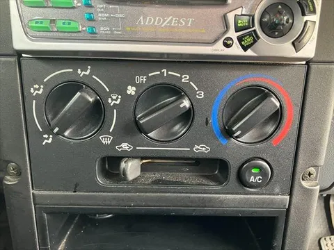 Daihatsu Naked