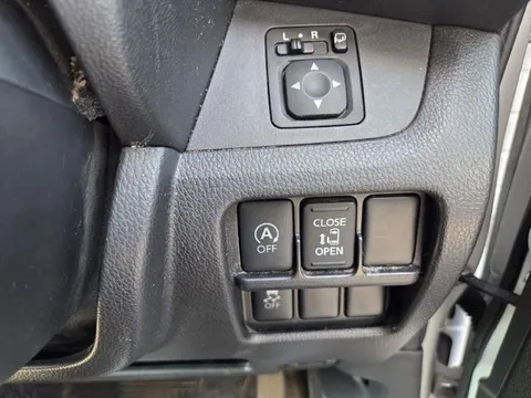 Mitsubishi eK Space Custom