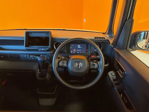 Honda N-BOX Custom
