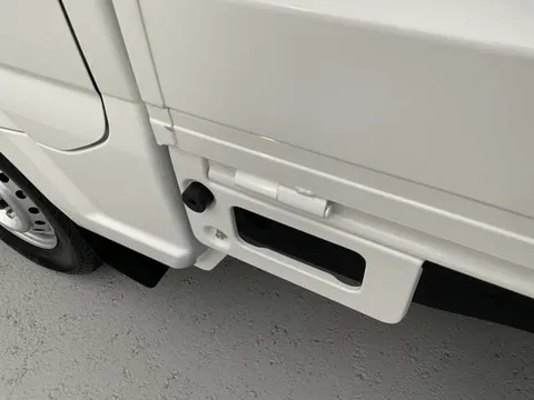 Nissan Clipper Truck