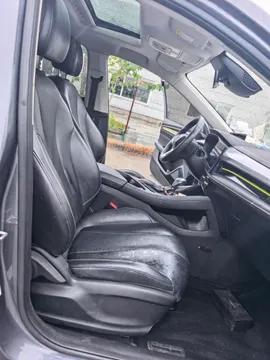 Roewe i5