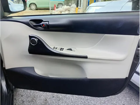 Toyota iQ