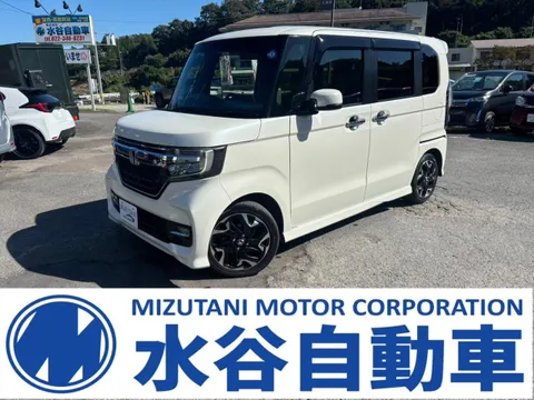 Honda N-BOX Custom