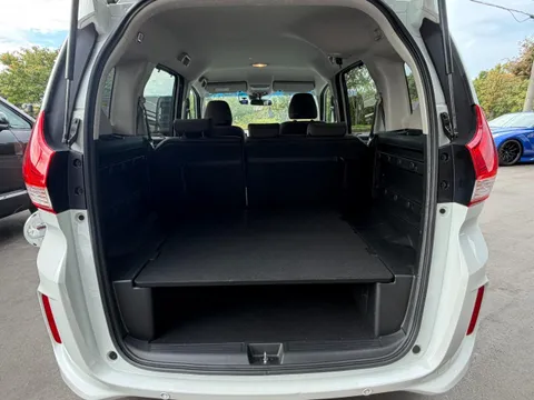Honda Freed Plus