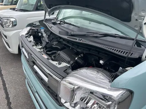 Suzuki Spacia
