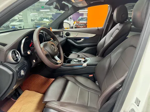 Mercedes-Benz Mercedes-Benz GLC