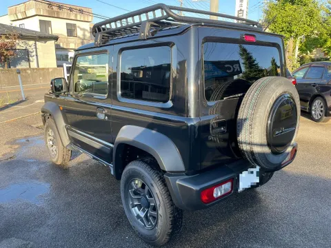 Suzuki Jimny Sierra