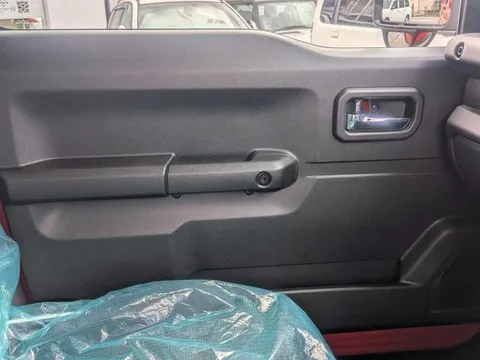 Suzuki Jimny Nomade